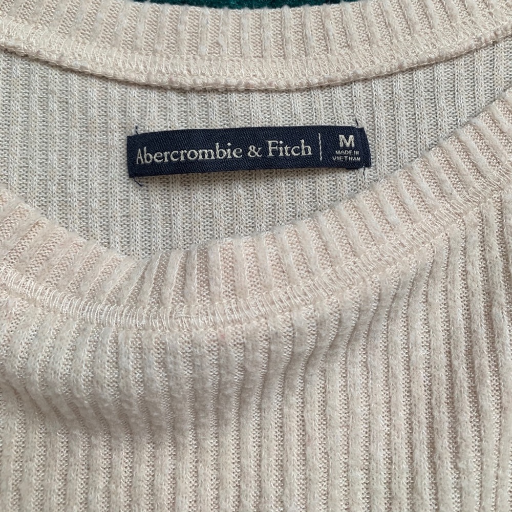 Abercrombie & Fitch knit top